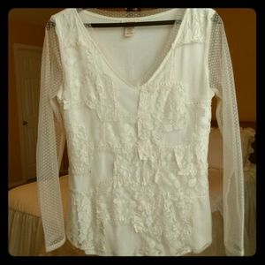 Cream pull on V-neck blouse